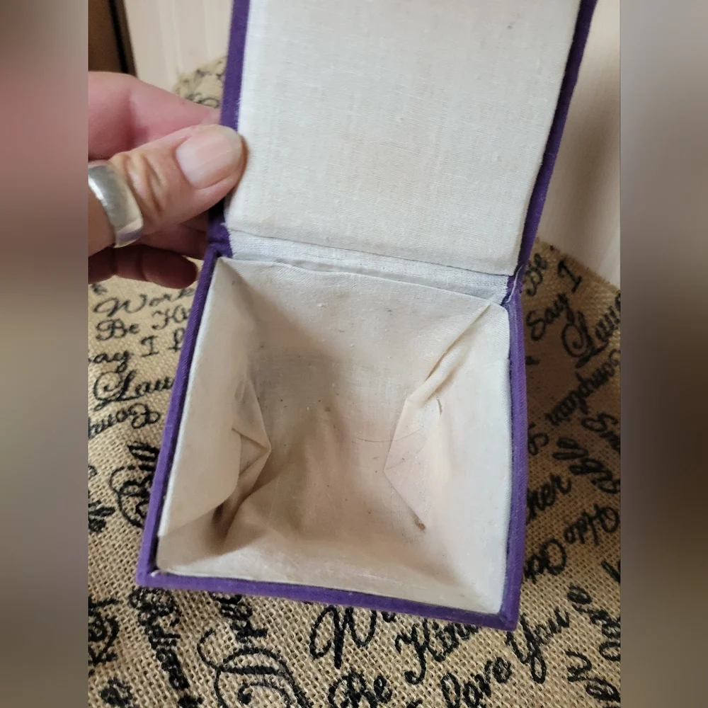 Vintage Fenton November Topaz birthstone crystal bear comes with box - Picture 6 of 9